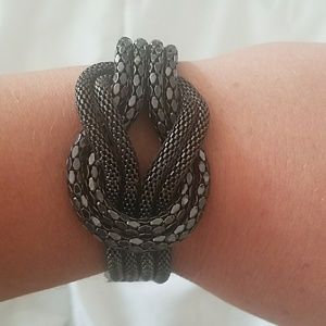 Knot Bracelet